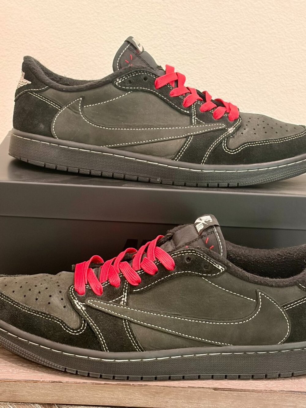 Jordan 1 Low Travis Scott Black Phantom